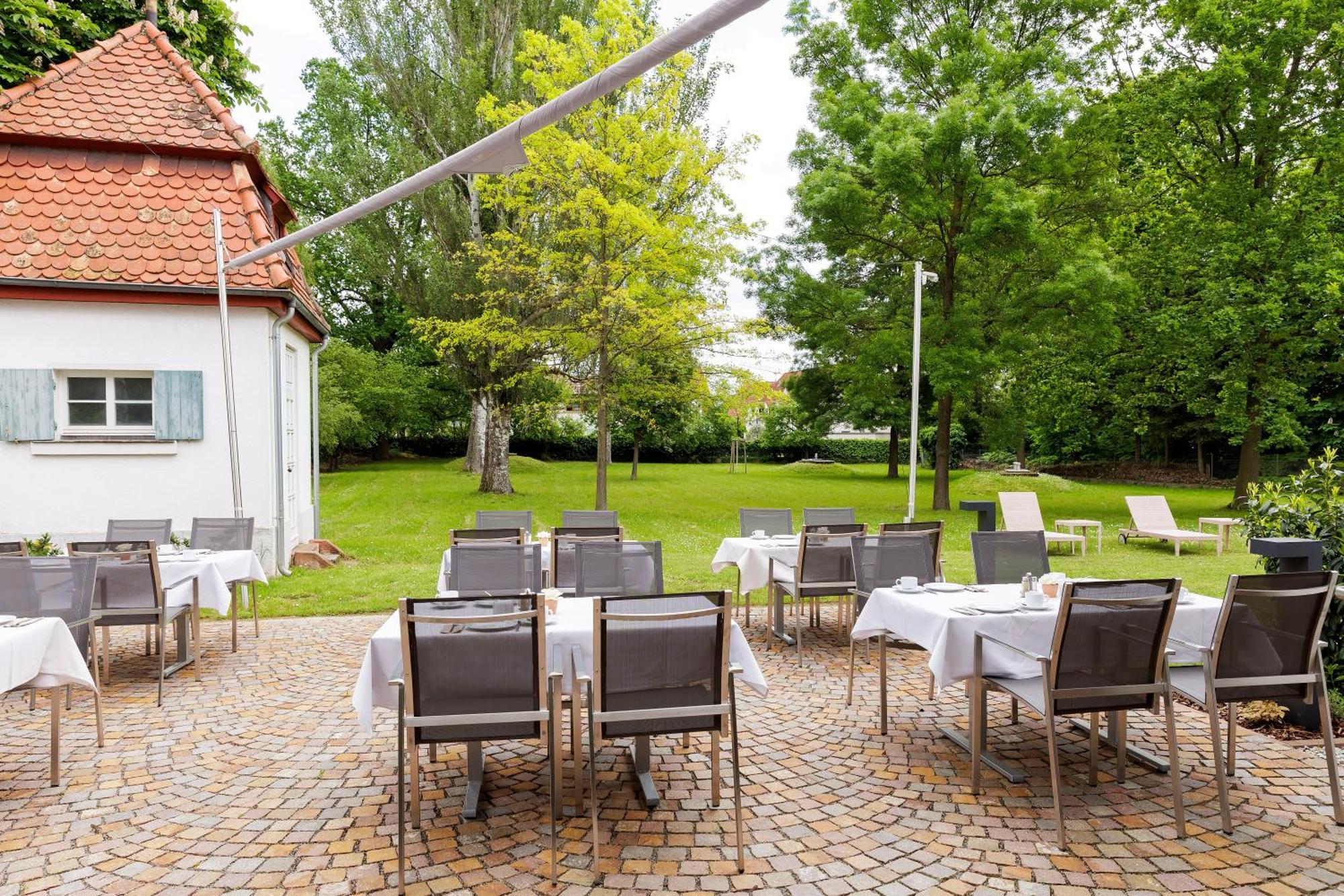 Landhotel Altes Wasserwerk Gbr Freinsheim Bagian luar foto