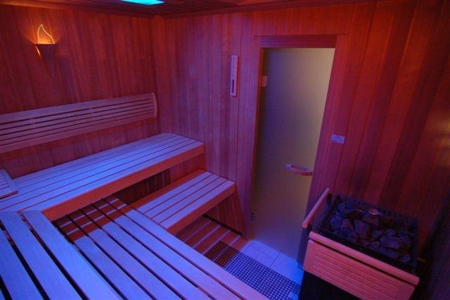 Landhotel Altes Wasserwerk Gbr Freinsheim Bagian luar foto
